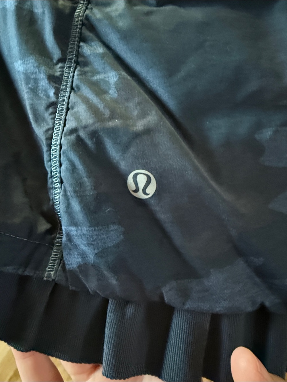 Lululemon Spring Fling Puffy Windbreaker Heathered Lotus Camo Oil Slick Blue - Picture 10 of 11